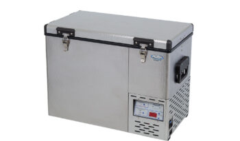 NL 52 Legacy Stainless Steel Refrigerator & Freezer closed